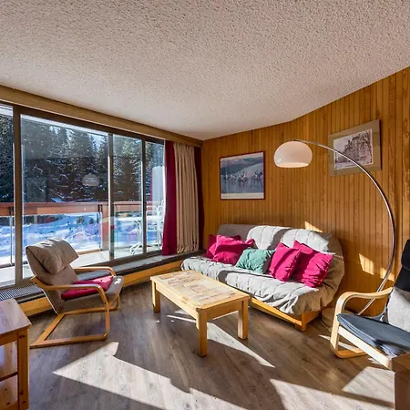 Apartment 1850: 2 Pieces, Balcon Plein Sud, Parking - Fr-1-575-17 *